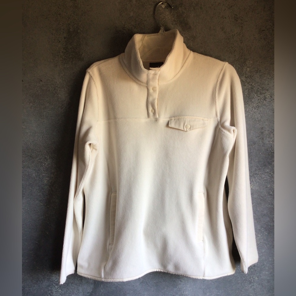 32 Heat pullover top with 3 front pockets Sz. S
